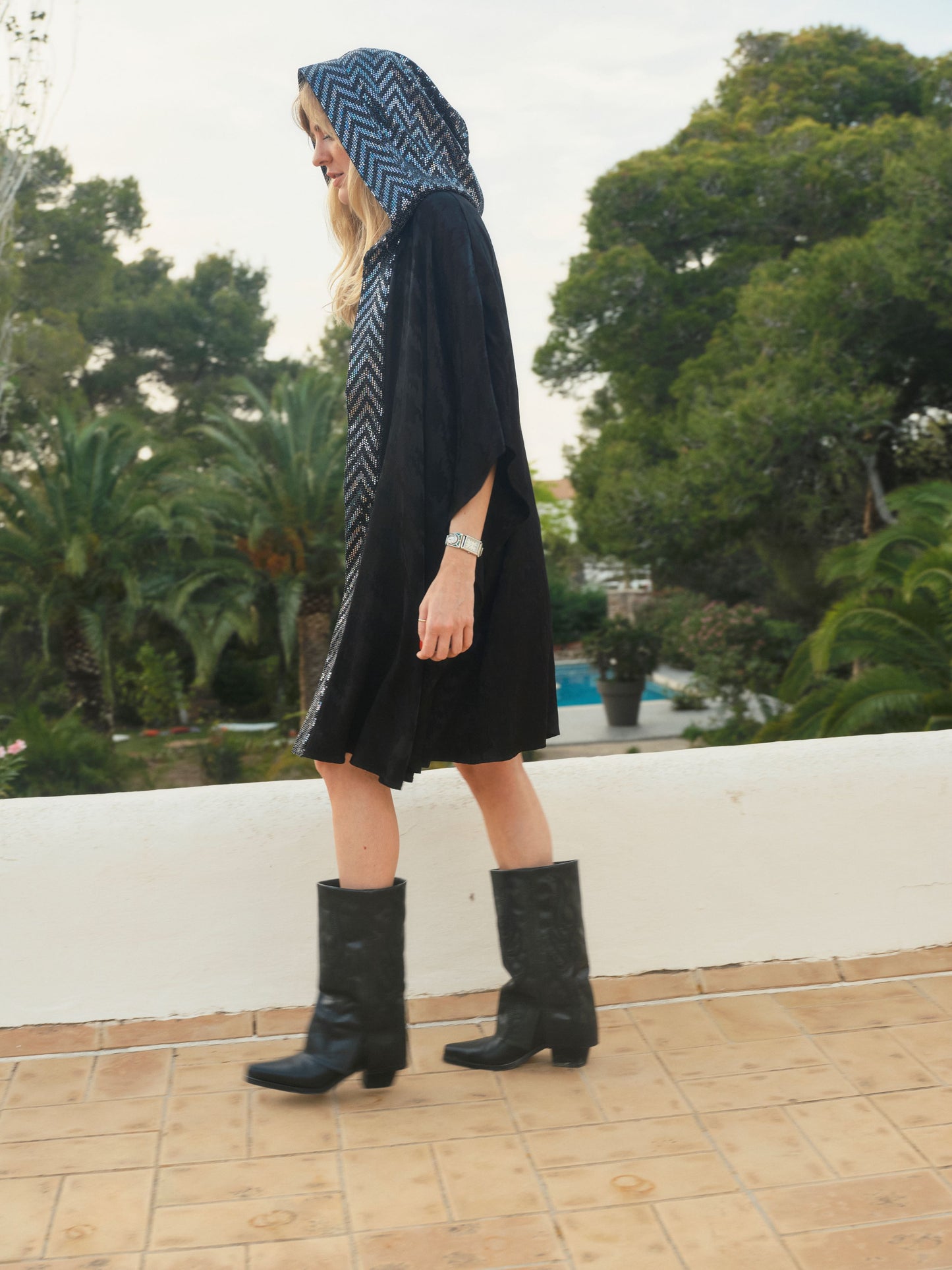 Gravity Flow kimono